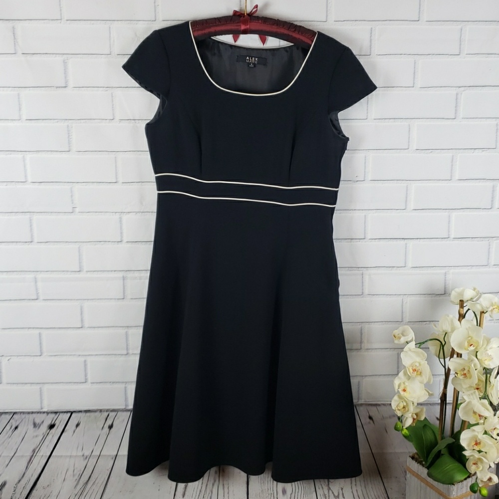 Alex Marie black dress size 8 EUC
